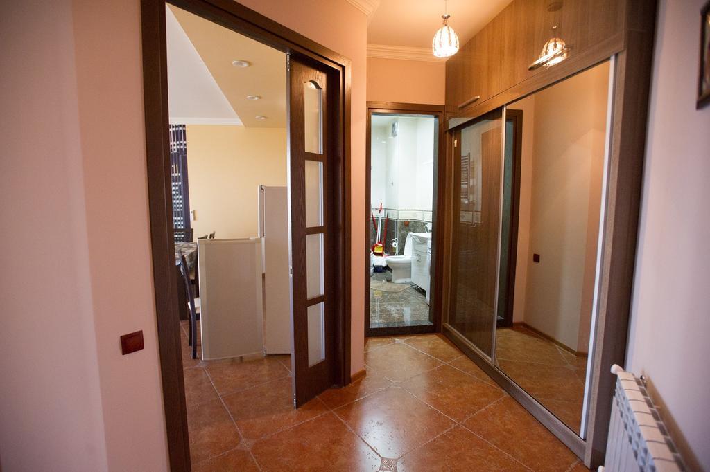 Batumi Appartments Pokoj fotografie