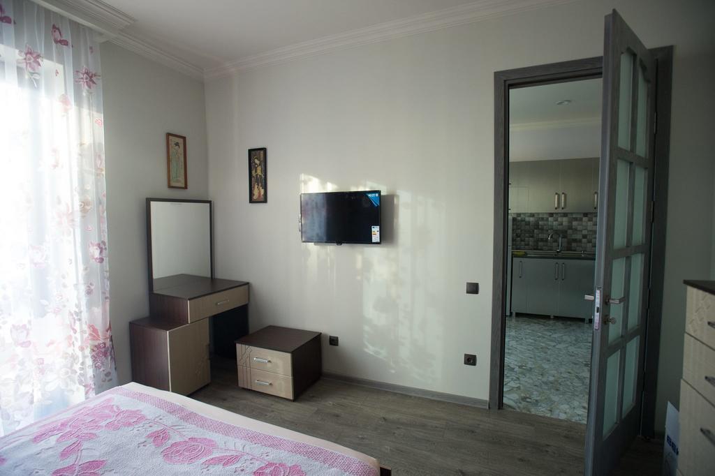 Batumi Appartments Pokoj fotografie